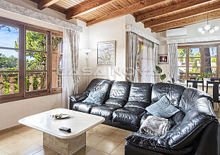 Ref. 2303545 | Villa in Süd-West Lage in ruhiger Wohngegend