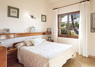 Ref. 2303545 | Mediterranean villa in quiet residential area