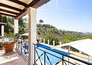 Ref. 2303496 | Charming finca with large plot in idyllic surroundings