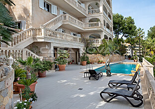 Ref. 2903576 | Luxusvilla in 1. Meereslinie mit traumhaftem Blick
