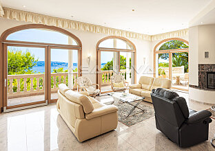Ref. 2403577 | Luxuriöse Villa mit Meerblick in Südausrichtung