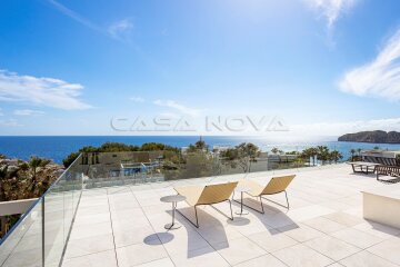 Excellent new build villa with sea view in top residential area