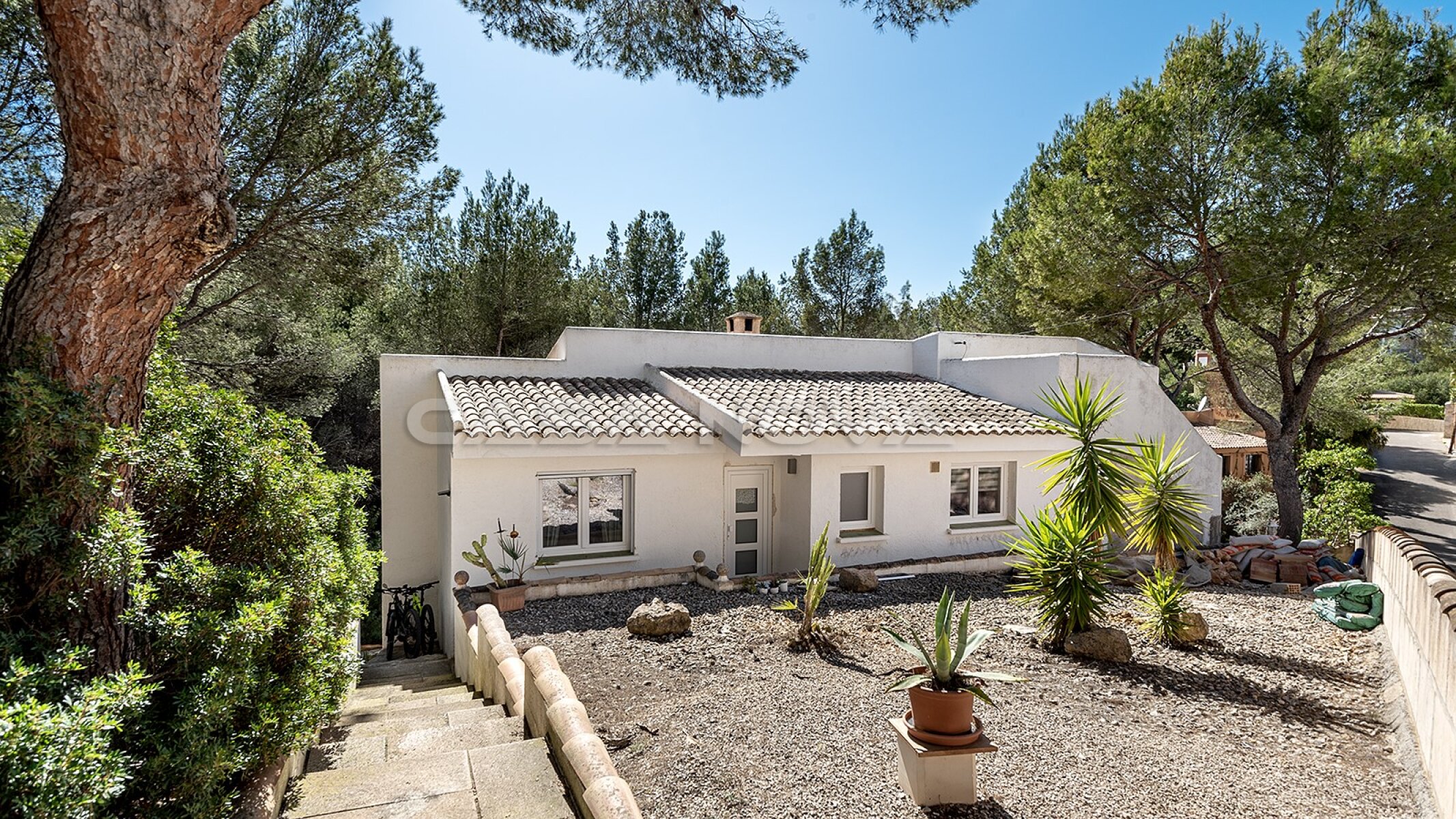 Renovierte Villa in begehrter Wohngegend 