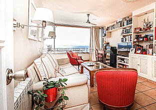 Ref. 1303589 | Charming appartment in 1st sea line with a dream view