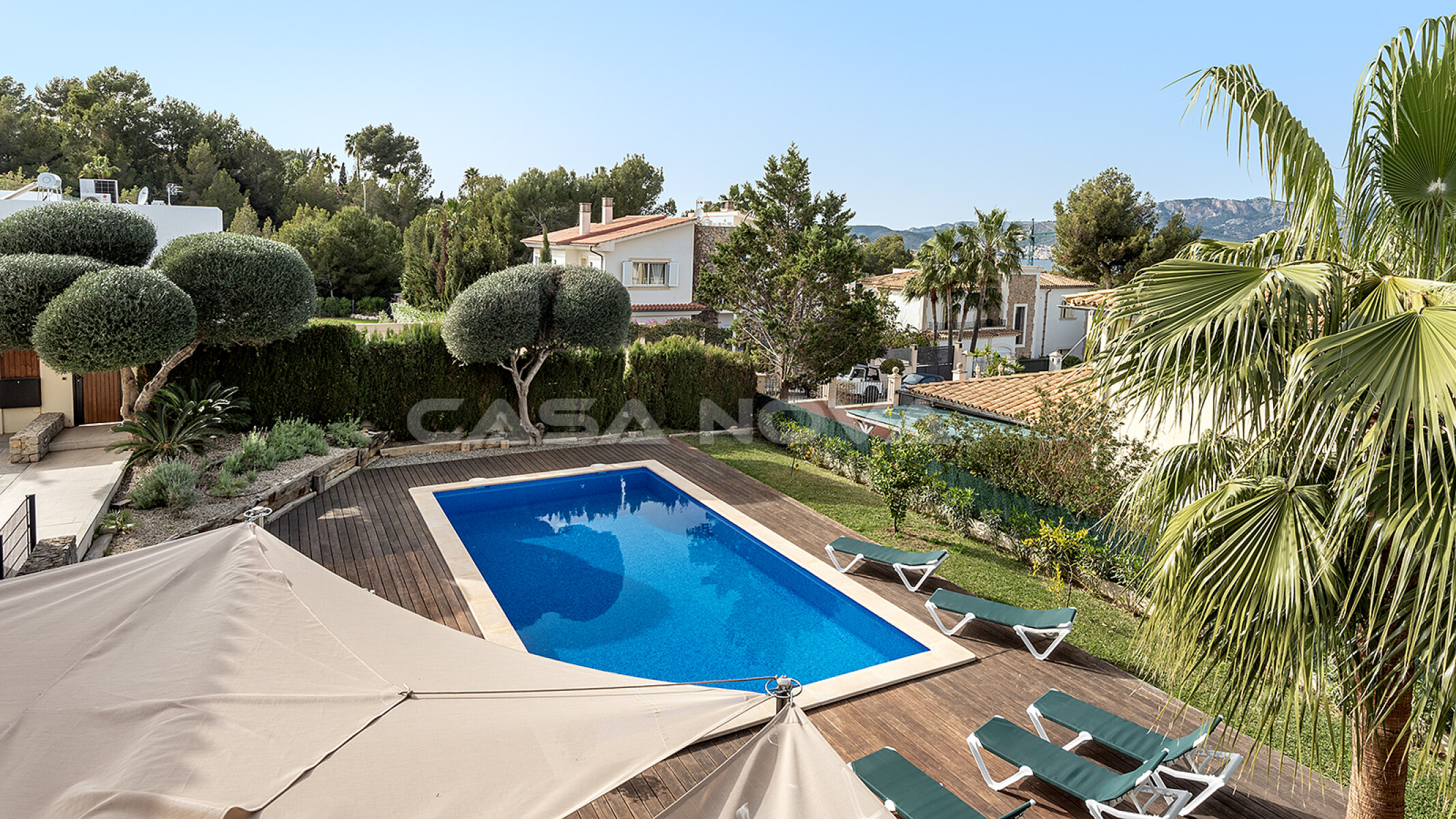 Villa fantástica con piscina