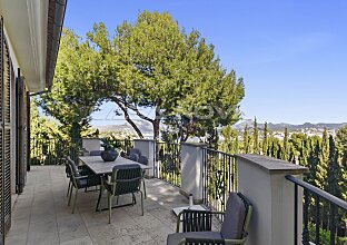 Ref. 2503596 | Luxusvilla in exklusiver Wohngegend