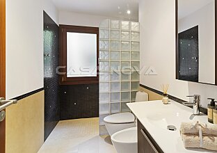 Ref. 2503596 | Luxusvilla in exklusiver Wohngegend