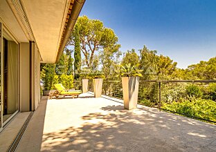 Ref. 2403032 | Unique villa of the best quality with idyllic garden