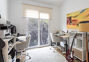 Ref. 2303584 | Renovierte Villa in begehrter Wohngegend 