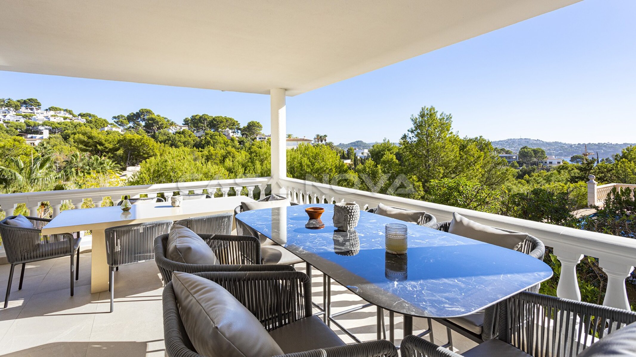 Exquisite Villa in Traumlage mit Blick auf die Bucht von Santa Ponsa