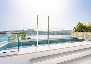 Ref. 2402747 | Recently completed luxury villa with sea views