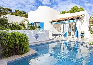Ref. 2403668 | Modernized villa with private pool 