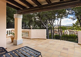 Ref. 2503676 | Mediterrane Villa in exklusiver Anlage mit Teilmeerblick 