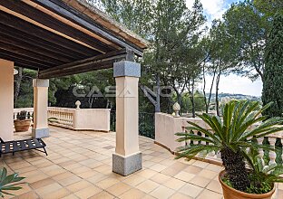 Ref. 2503676 | Villa mediterránea en complejo exclusivo con vistas parciales al mar 