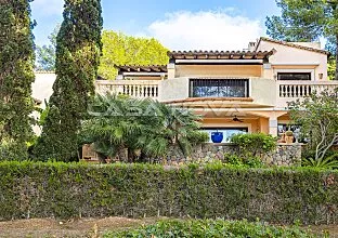 Ref. 2503676 | Villa mediterránea en complejo exclusivo con vistas parciales al mar 