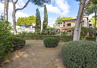 Ref. 2503676 | Mediterrane Villa in exklusiver Anlage mit Teilmeerblick 
