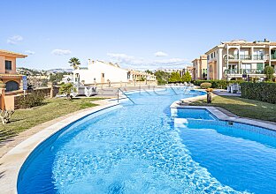 Ref. 1303680 | Ground- floor apartment in popular complex 
