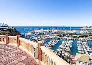 Ref. 1303680 | Ground- floor apartment in popular complex 
