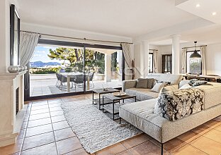 Ref. 2503676 | Mediterrane Villa in exklusiver Anlage mit Teilmeerblick 