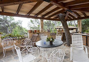 Ref. 2203683 | Atractiva villa con vistas al mar en una zona tranquila