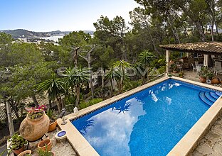 Ref. 2203683 | Atractiva villa con vistas al mar en una zona tranquila