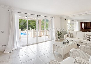 Ref. 2603682 | Villa mit Meer und Panoramablick in exklusiver Lage 