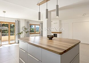 Ref. 1303684 | Renoviertes Apartment mit Teilmeerblick 