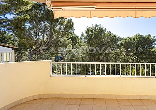 Ref. 1303684 | Renoviertes Apartment mit Teilmeerblick 