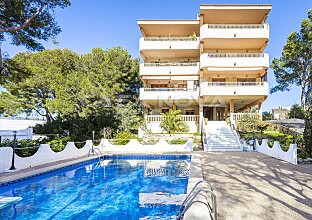 Ref. 1303684 | Renoviertes Apartment mit Teilmeerblick 