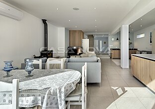 Ref. 2403686 | Villa im mediterranen Stil in beliebter Wohngegend