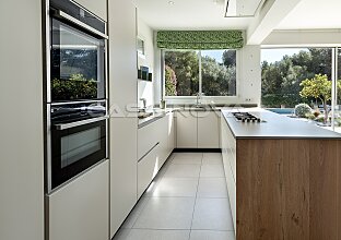 Ref. 2403686 | Villa im mediterranen Stil in beliebter Wohngegend