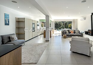 Ref. 2403686 | Villa im mediterranen Stil in beliebter Wohngegend