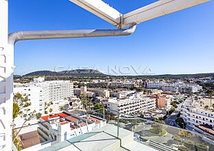 Ref. 128945 | Designer-Penthaus mit fantastischem Meerblick 