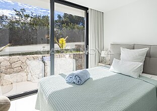 Ref. 2503694 | Exklusive Luxusvilla mit Meerblick