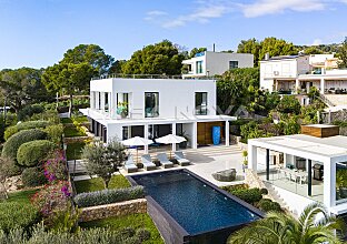Ref. 2503694 | Exklusive Luxusvilla mit Meerblick