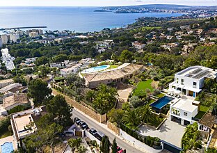 Ref. 2503694 | Exklusive Luxusvilla mit Meerblick