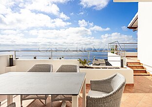 Ref. 1303695 | Meerblick Penthouse mit privatem Pool