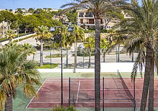 Ref. 1303695 | Meerblick Penthouse mit privatem Pool