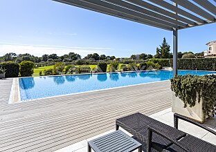 Ref. 2303696 | EXKLUSIV BEI UNS: Traumhafte Villa in einer exklusiven Anlage