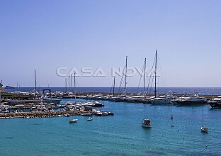 Ref. 1203714 | Kernsaniertes Penthaus direkt am Yachthafen Club Nautico 