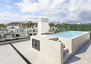 Ref. 1303716 | Neubau: Elegantes Penthaus mit privater Dachterrasse und privatem Pool