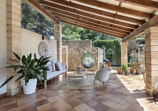 Ref. 2403717 | Wunderschöne Villa im Finca-Stil in exklusiver Lage 