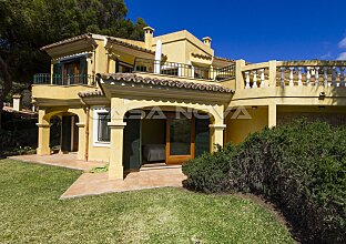 Ref. 2303719 | Charmante Luxus Villa in begehrter Wohngegend