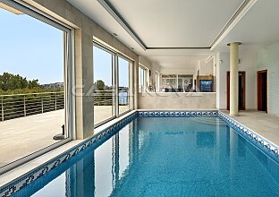 Ref. 2303721 | Herrliche Villa in idyllischer Lage 