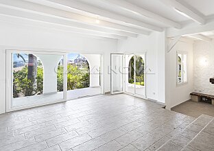 Ref. 2503720 | Einzigartige Villa mit viel Potenzial 