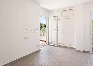 Ref. 2503720 | Villa única con mucho potencial 