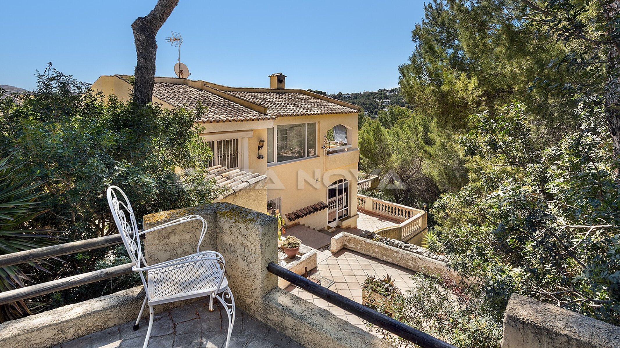 Wunderschne Panoramablick Villa mit Pool in privilegierter Wohnlage