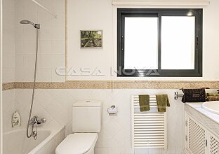 Ref. 1303724 | Precioso ático con vistas al mar en una zona popular 