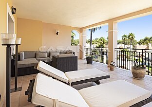 Ref. 1303724 | Precioso ático con vistas al mar en una zona popular 