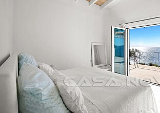 Ref. 2503511 | Idyllic villa with typical island flair in 1st sea line 